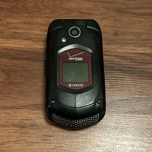 Kyocera DuraXV LTE E4610 Verizon Unlocked Rugged Flip Phone